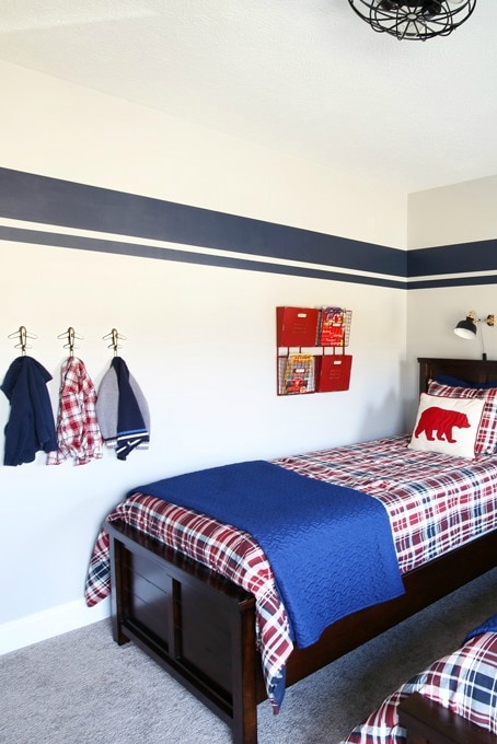 Kids' Bedroom with Hooks and Storage Pockets on the Wall