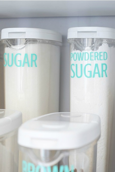 Vinyl labels on pantry containers