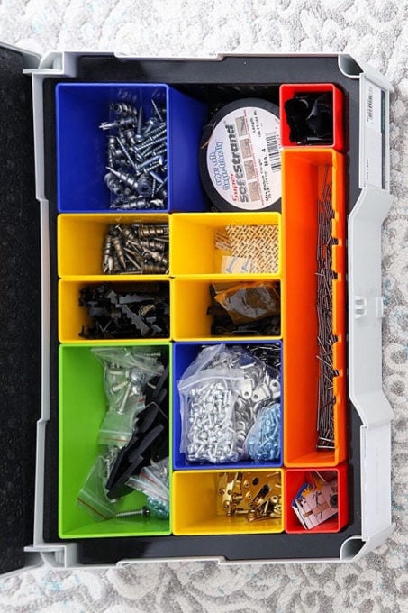 Picture Hanging Kit