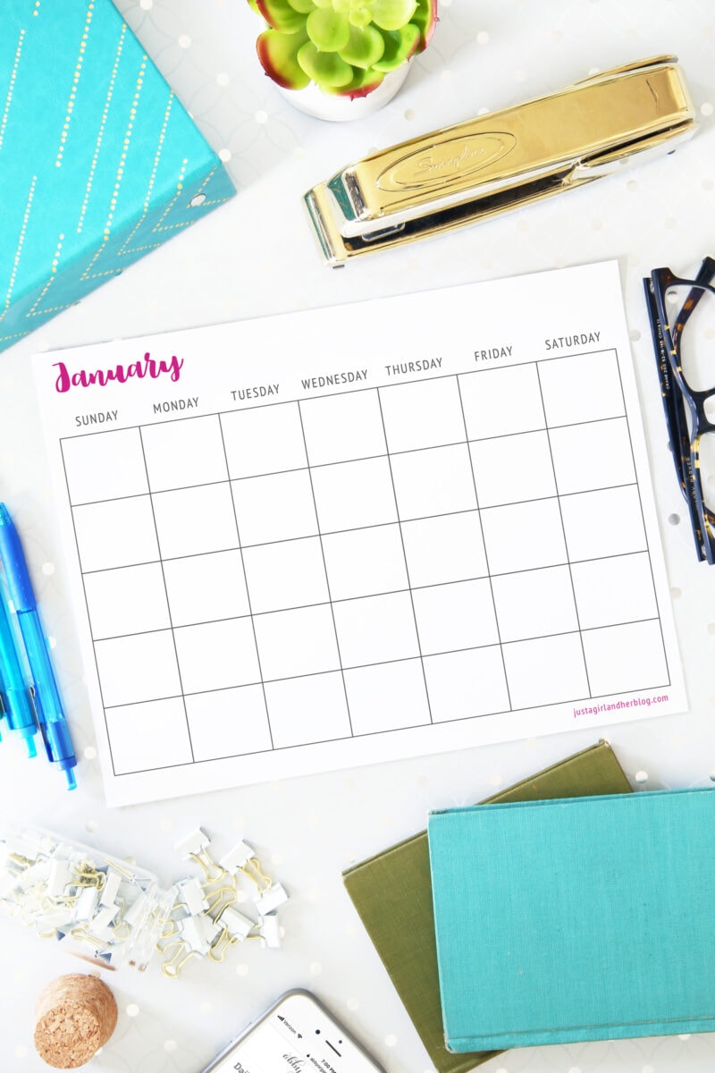 Free Printable Undated Calendar, Landscape Orientation, Sunday Start