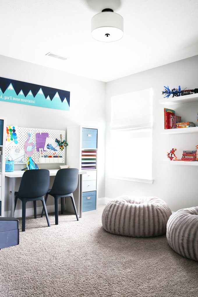 Organized Tween Hangout Room